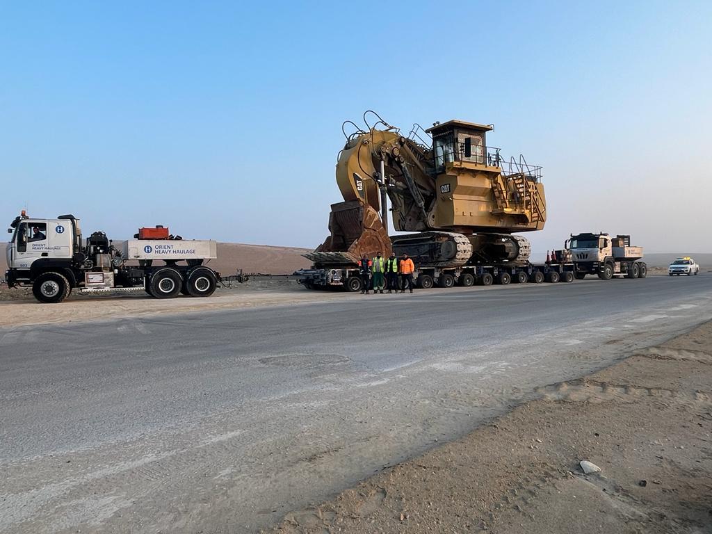 Al Own CAT 6030 Hydraulic Shovel Al Own CAT 6030 Hydraulic Shovel