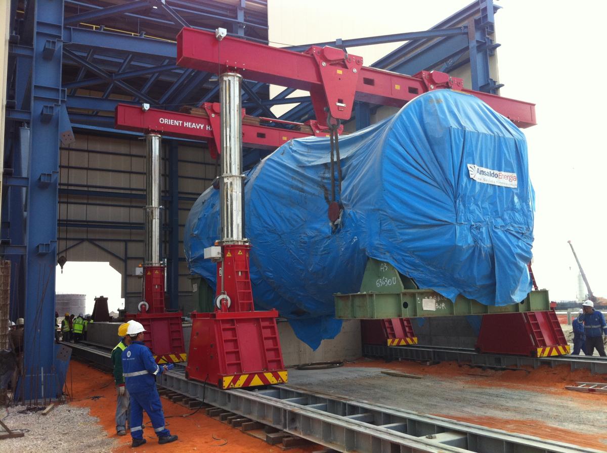 OHH - Installation Using 500t Gantry Crane OHH - Installation Using 500t Gantry Crane