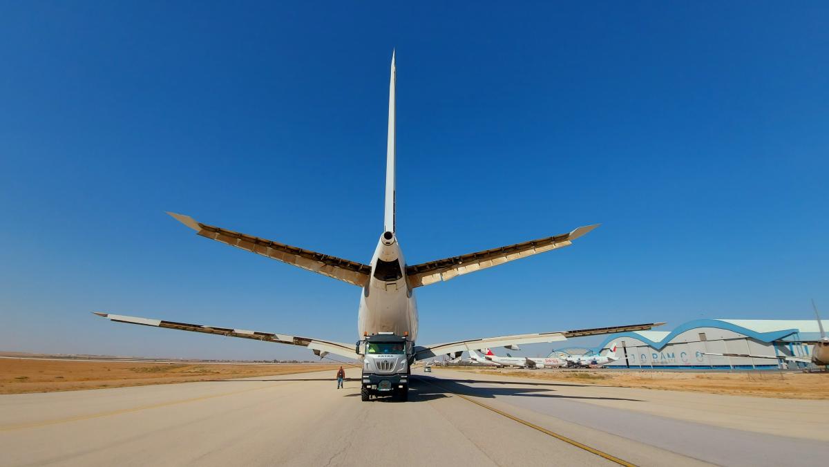 Transport of A330 - JORAMCO Transport of A330 - JORAMCO