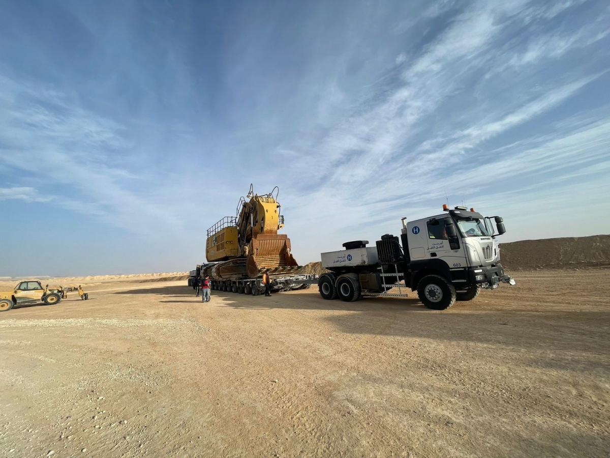 Al Own CAT 6030 Hydraulic Shovel Al Own CAT 6030 Hydraulic Shovel